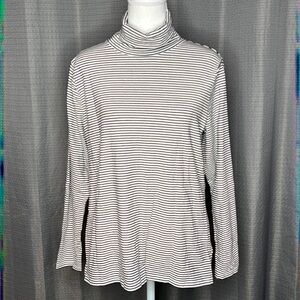 TALBOTS WOMAN BLACK AND WHITE STRIPED TURTLENECK LONG SLEEVE SIZE X